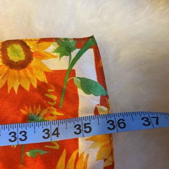 Sunflower Wildrag- Lg - Picture 4 of 4